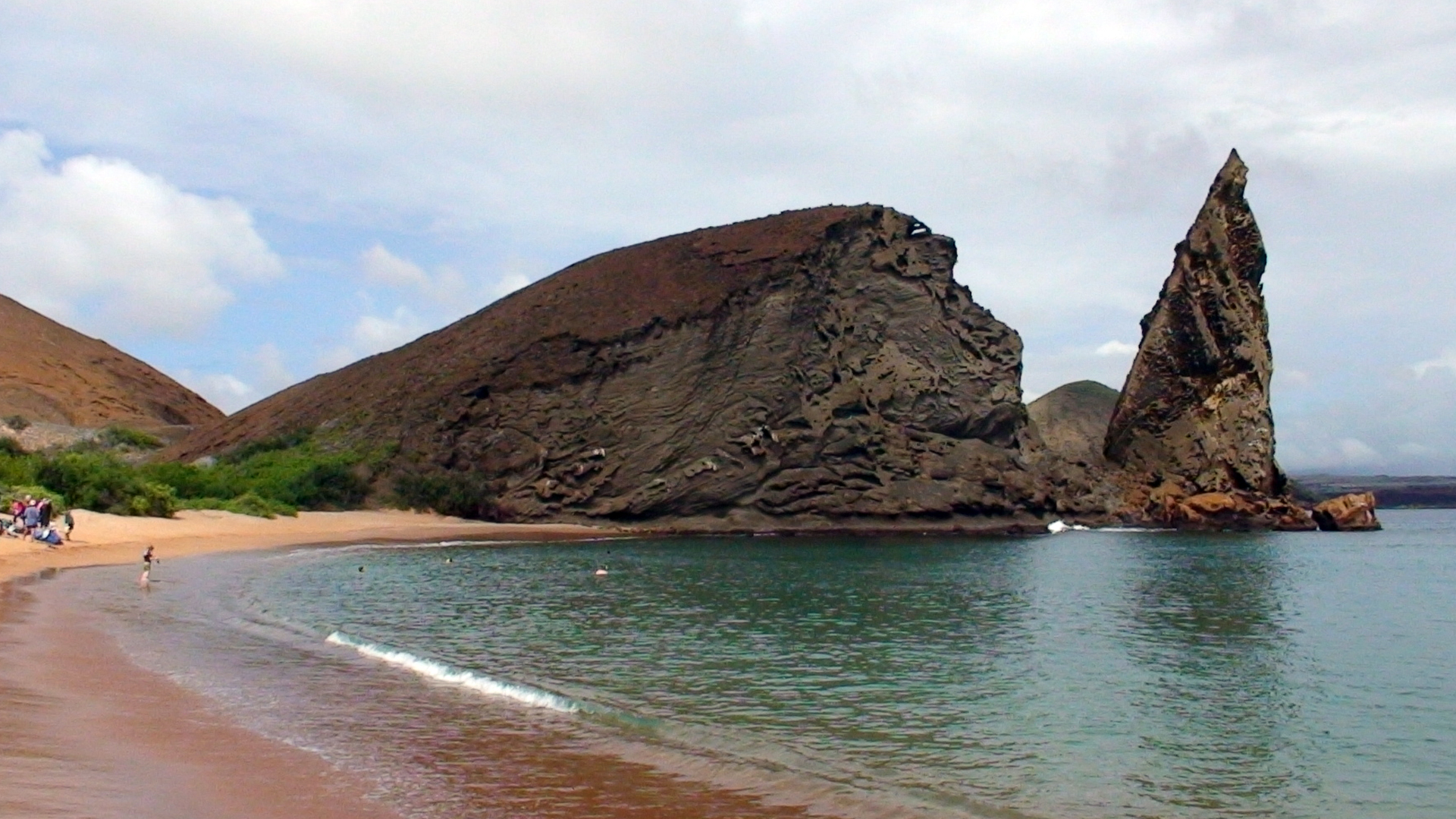wp-content/uploads/itineraries/Galapagos/032510galapagos_bartolome_landscape (4).JPG